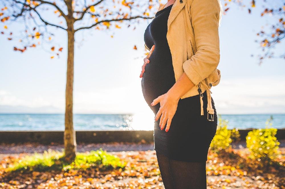 Początki ciąży - jak o siebie zadbać?